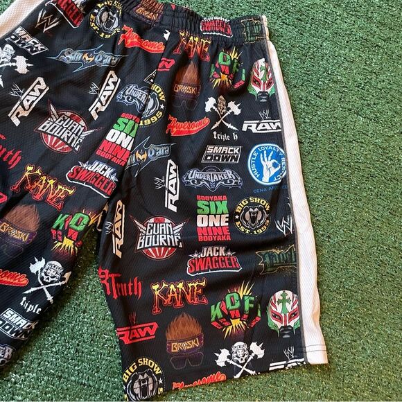 Vintage WWE Shorts Youth Ft. Kane John Cena Triple H Rey Mysterio & More Medium - Picture 10 of 12